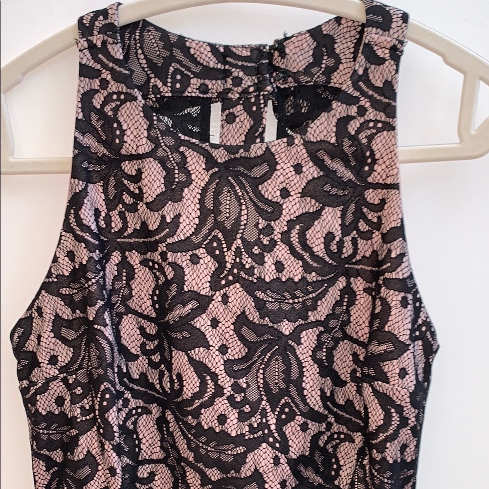 Black and Pink Lace Sleeveless dress